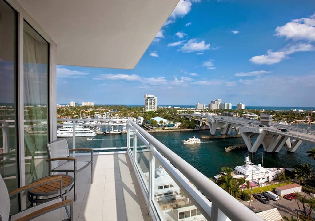 Hilton Marina — image 2